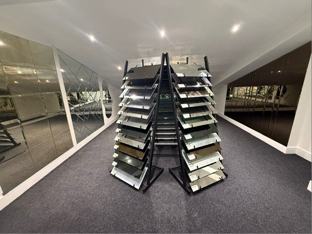 Glass sample displays